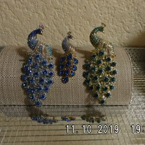 Vintage Rhinestone Peacock Broach - pins set of 3